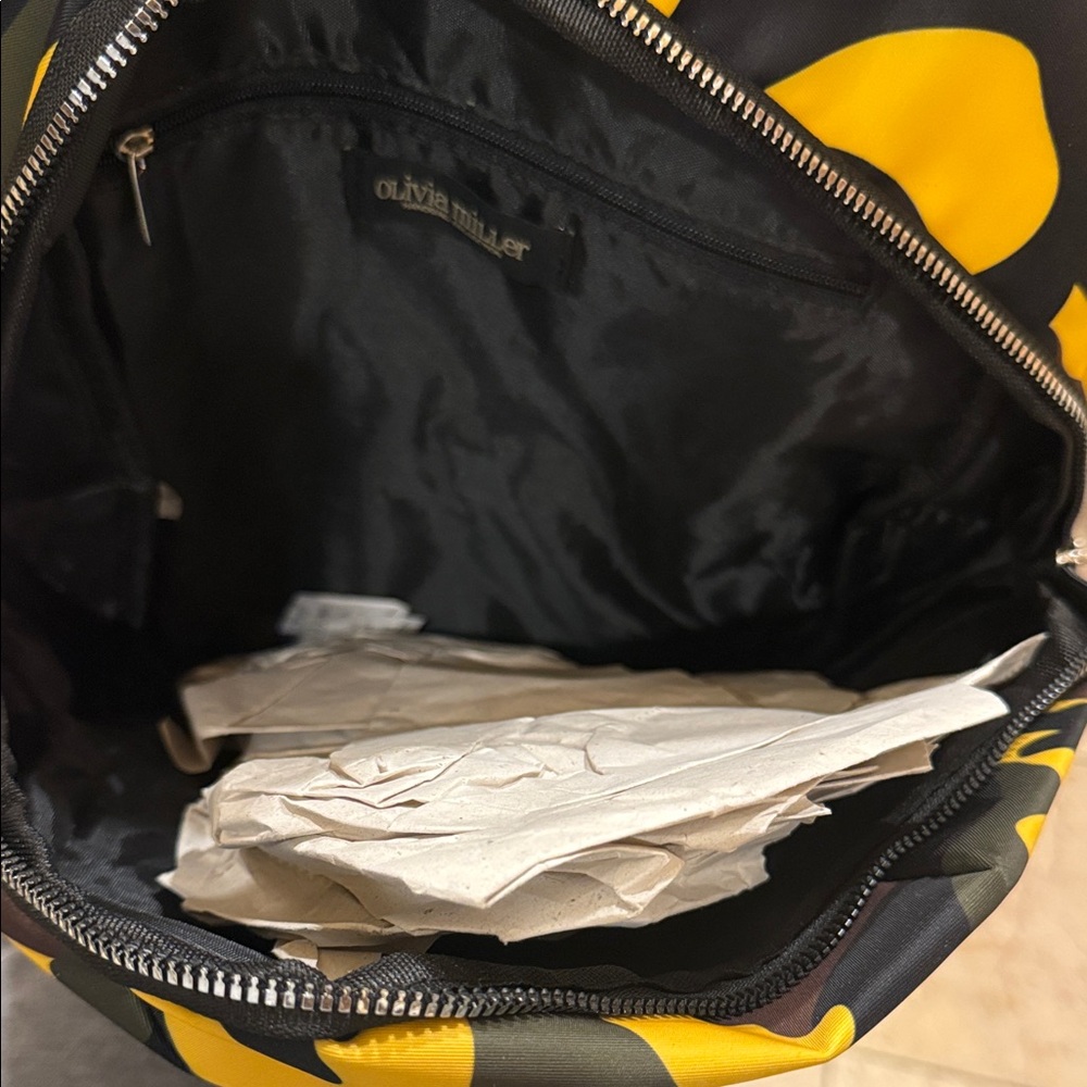 Brand new Women’s Yellow Camo Backpack - Stylish Everyday Backpack. Best offer! - Picture 4 of 6